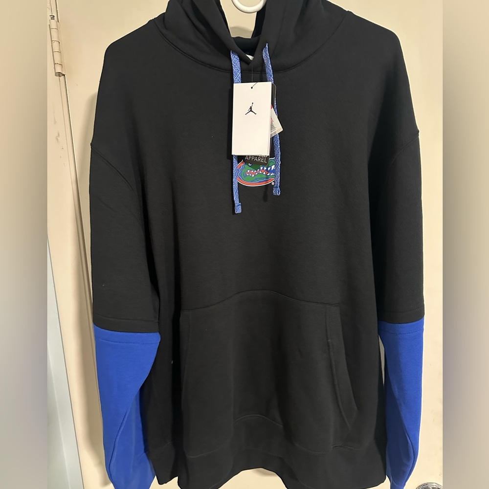 Jordan Men’s Florida Gators Black Club Sideline Fleece Sweatshirt